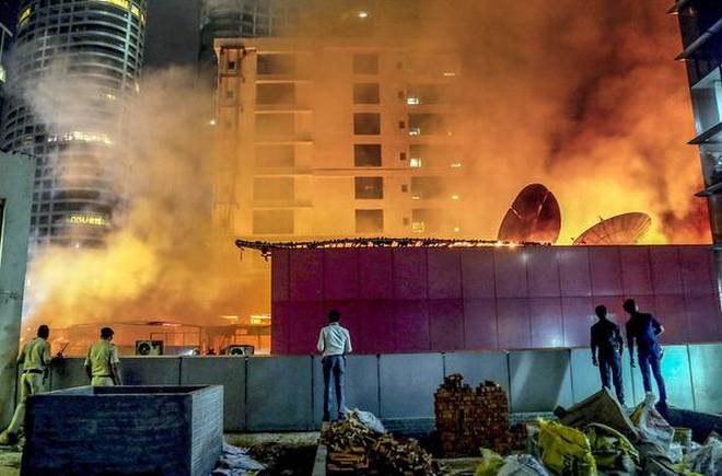 Fire In Two Illegal Terrace Resto-Bars In Mumbai Kills 14